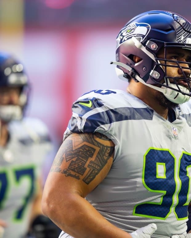 Seattle Seahawks defensive tackle Bryan Mone (90) against the Arizona Cardinals at State Farm Stadium.