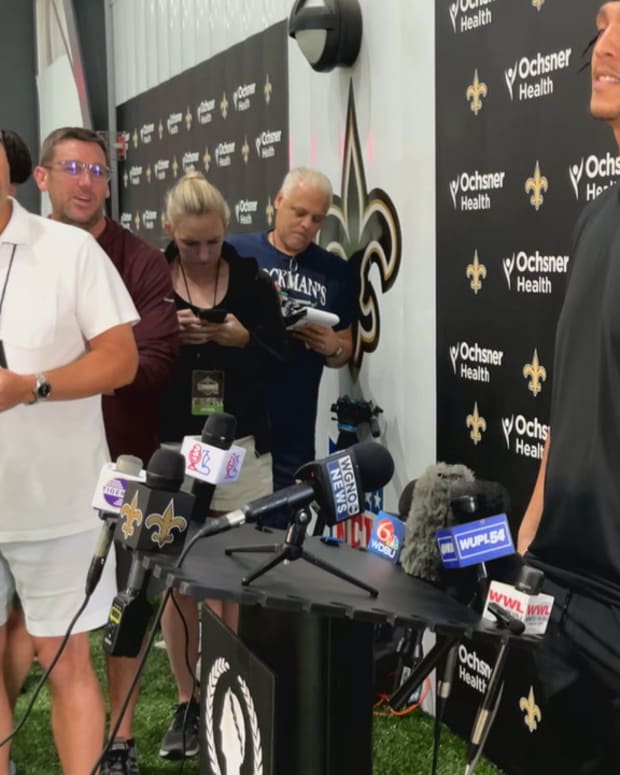 Andrus Peat  at Day 7 of Saints Training Camp