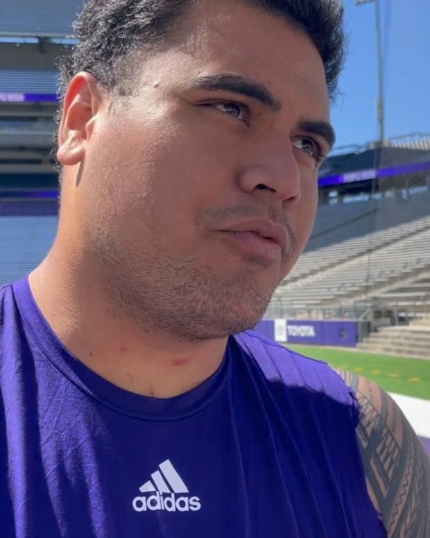 Ulumoo Ale discusses his new Husky position.