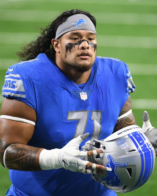 Oct 4, 2020; Detroit, Michigan, USA; Detroit Lions nose tackle Danny Shelton (71) before the game against the New Orleans Saints at Ford Field. Mandatory Credit: Tim Fuller-USA TODAY Sports
