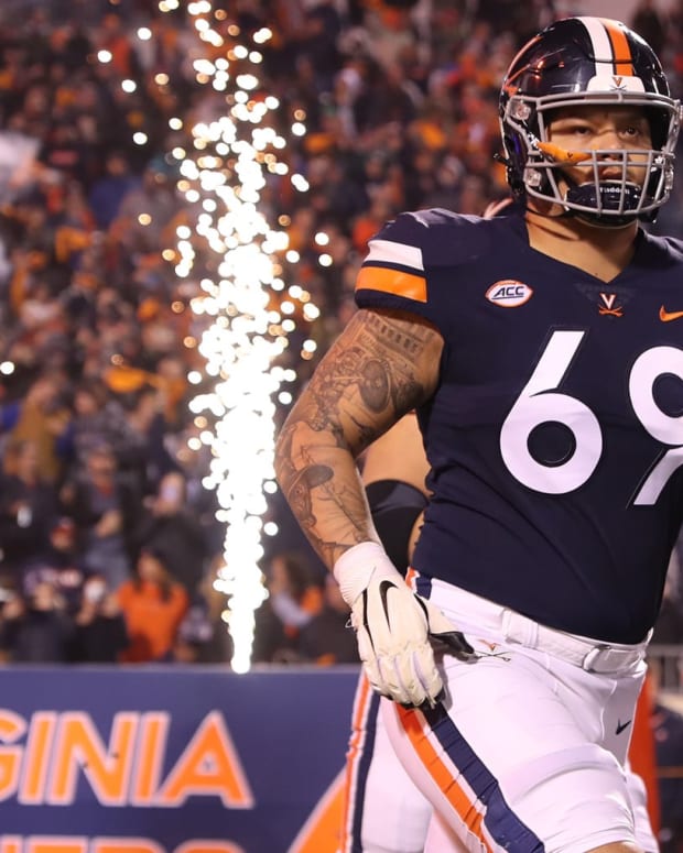 Former Virginia offensive lineman Chris Glaser has signed with the New York Jets