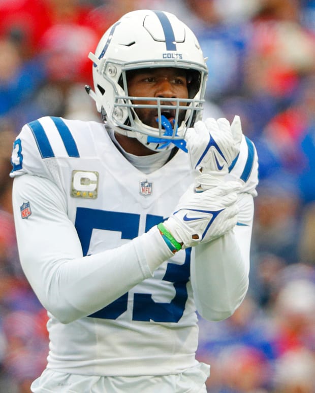 Indianapolis Colts outside linebacker Darius Leonard (53) signals to the referee after a play that resulted in a holding call agains the Bills during the first quarter of the game Sunday, Nov. 21, 2021, at Highmark Stadium in Orchard Park, N.Y. Indianapolis Colts At Buffalo Bills Nfl On Sunday Nov 21 2021 At Highmark Stadium In Orchard Park N Y