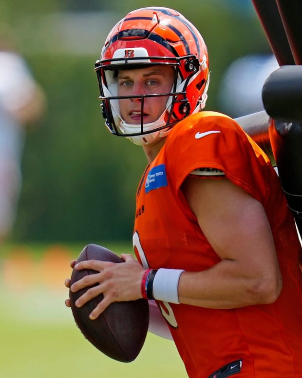 Cincinnati Bengals quarterback Joe Burrow (9) runs a drill during a training camp practice at the Paycor Stadium practice fields in downtown Cincinnati on Wednesday, Aug. 17, 2022. Cincinnati Bengals Training Camp