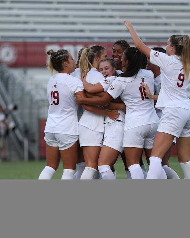 Alabama soccer celebrates goal against Southern Miss