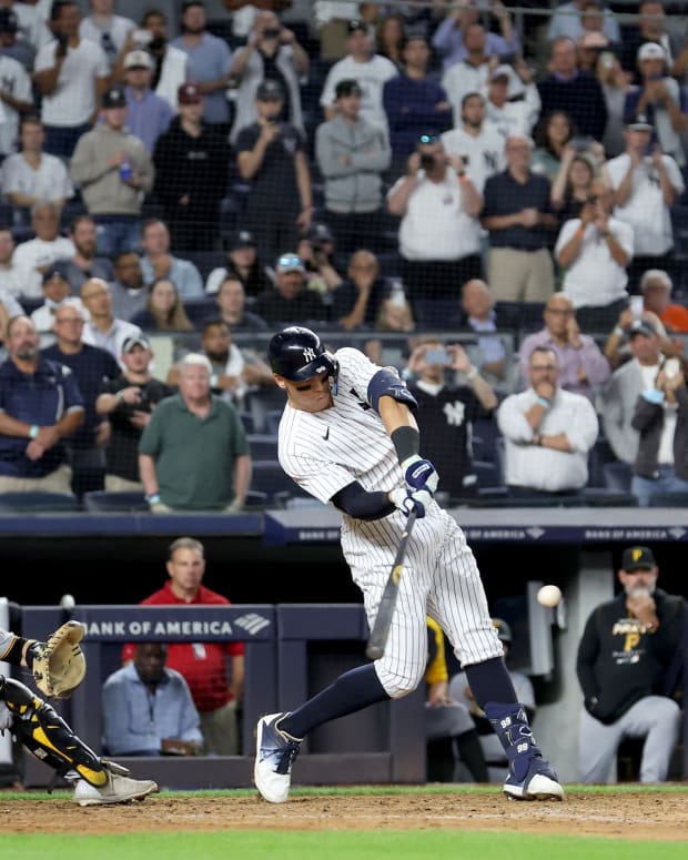 New York Yankees OF Aaron Judge hits his 60th home run of the season