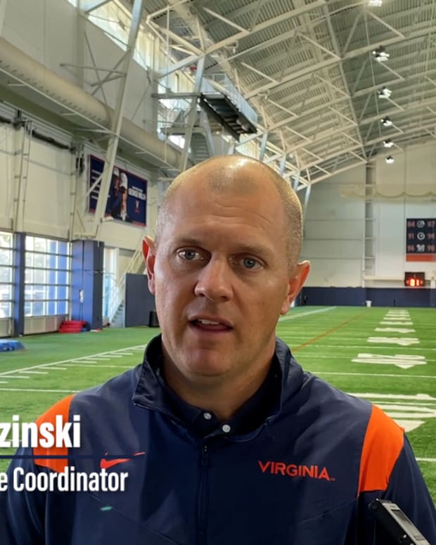UVA defensive coordinator John Rudzinski discusses the Virginia defense and previews the game against Duke.