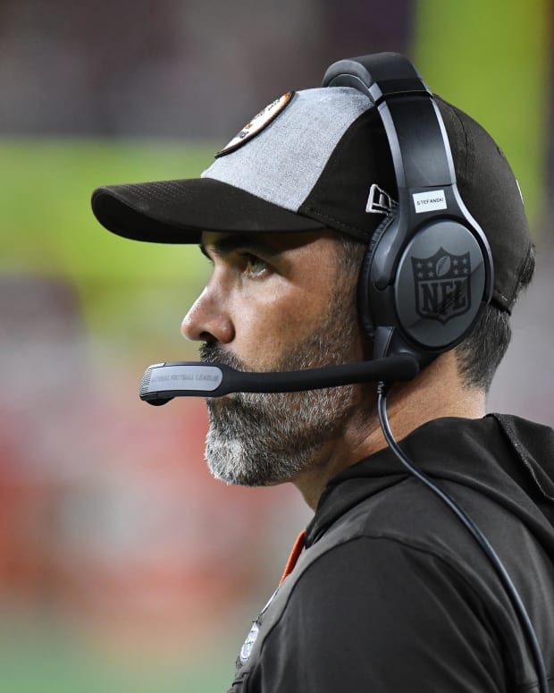 Sep 22, 2022; Cleveland, Ohio, USA; Cleveland Browns head coach Kevin Stefanski watches the game against the Pittsburgh Steelers from the sideline in the second quarter at FirstEnergy Stadium. Mandatory Credit: Lon Horwedel-USA TODAY Sports