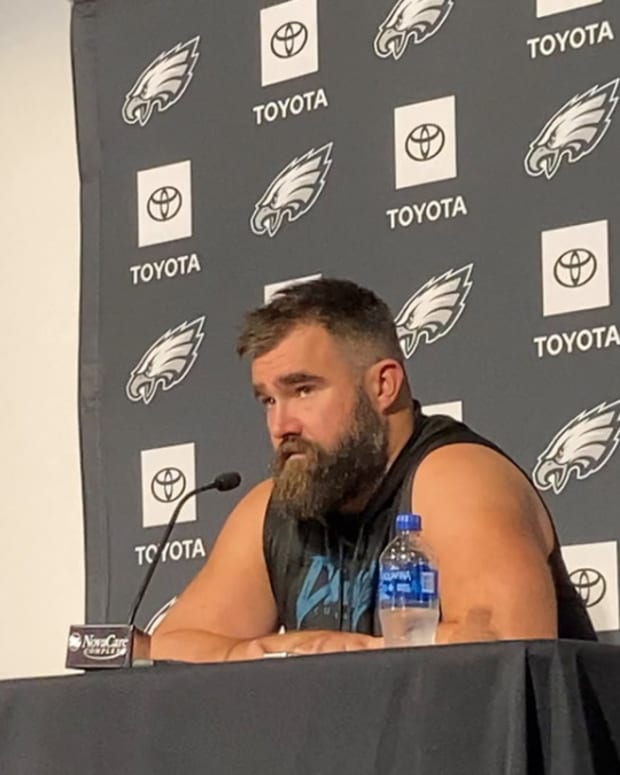Jason Kelce on Eagles offense and WR group