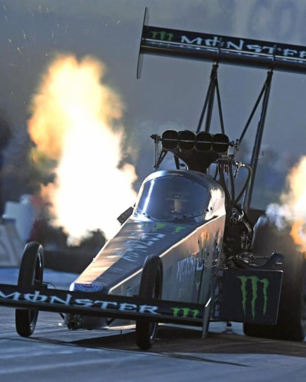 Brittany Force powers her way to re-setting the NHRA national speed record during Friday's qualifying in Pomina, California. Photo: Gary Nastase, Auto Imagery