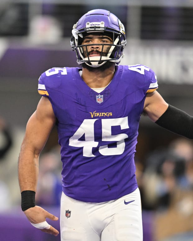 Minnesota Vikings linebacker Troy Dye (45) reacts late during the fourth quarter against the New Orleans Saints at U.S. Bank Stadium in Minneapolis on Nov. 12, 2023.