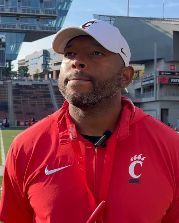 Cincinnati DC Bryan Brown On Coverage Issues Against Miami (OH), Favorite Defensive Strength, And More