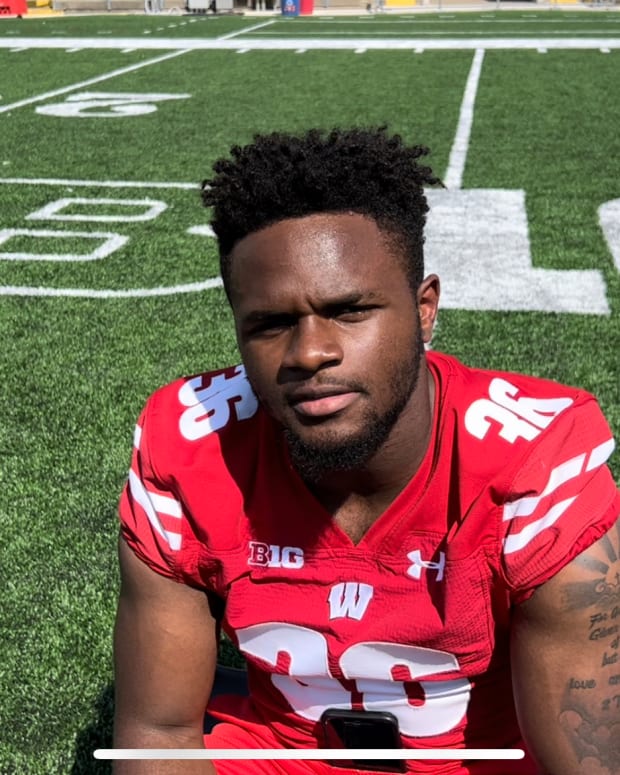 Wisconsin inside linebacker Jake Chaney previewing the 2022 season with reporters (Credit: Matt Belz, All Badgers)
