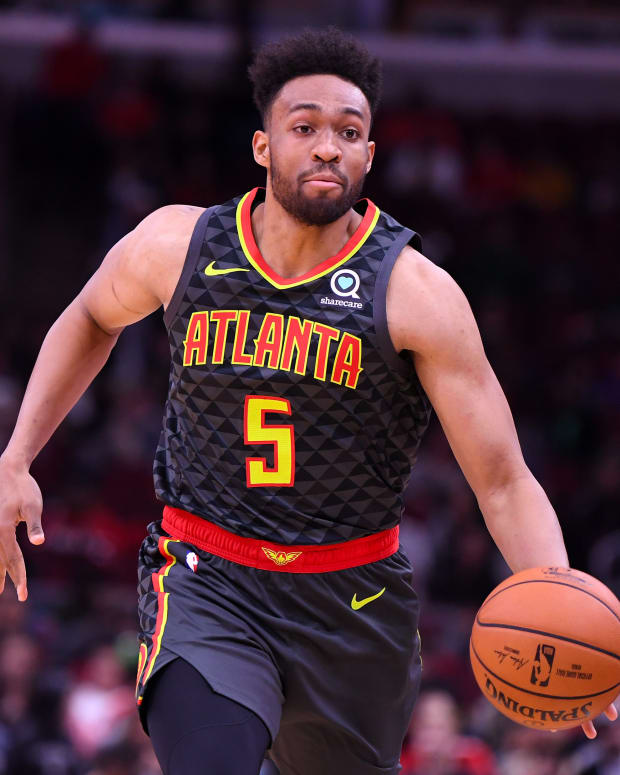 Former Atlanta Hawks power forward Jabari Parker recently held a free basketball camp for high school players. A hilarious video of Parker dominating the kids went viral.