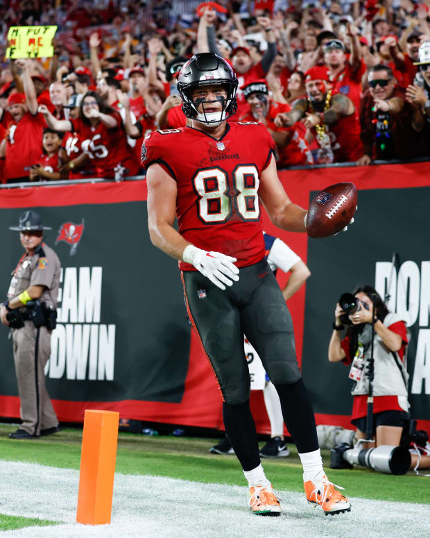 Tampa Bay Buccaneers tight end Cade Otton (88) following a touchdown catch against the New Orleans Saints.
