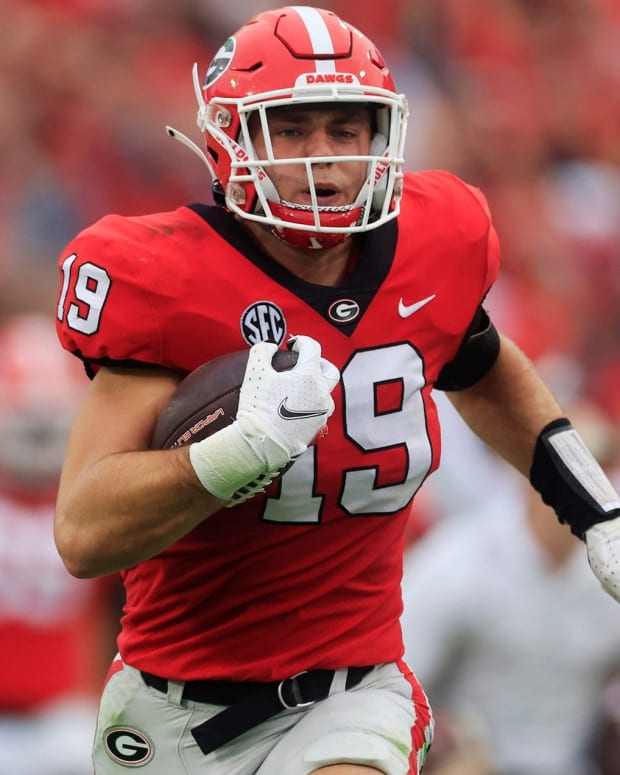 WATCH Very dirty, late hit in college football bowl game today