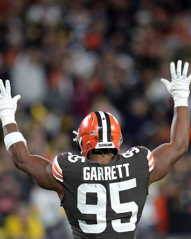 Browns defensive end Myles Garrett gets the crowd pumped up on third down during the second half against the Steelers, Thursday, Sept. 22, 2022, in Cleveland Browns
