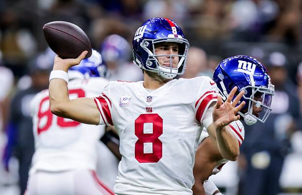 New York Giants QB Daniel Jones Remains on Track to Play Sunday - Vimarsana News