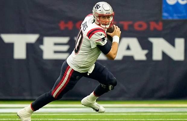 Texas-One-Step in the Right Direction: New England Patriots Defeat Houston Texans 25-22 - Sports Illustrated New England Patriots News, Analysis and More - Vimarsana News