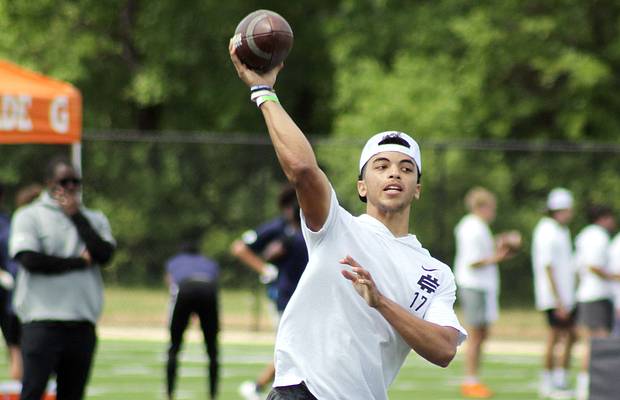 QB Recruits to Track as College Football's Coaching Carousel Spins - Vimarsana News