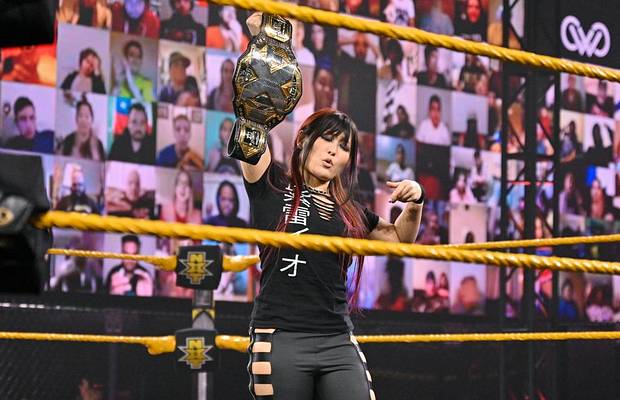 io-shirai-nxt-championship.jpg