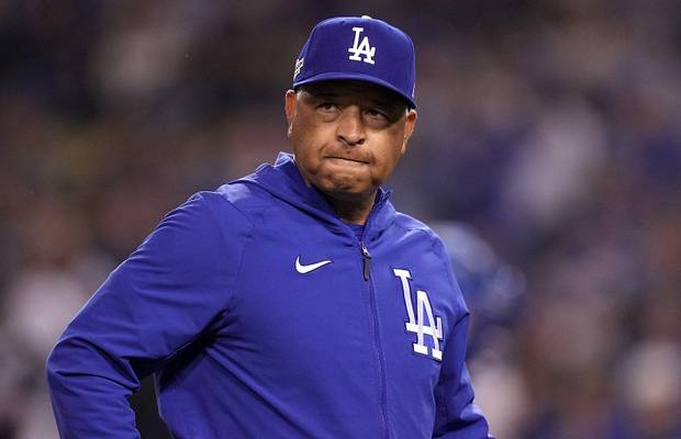 Dave Roberts Unveils the Dodgers' Unorthodox, Effective Bullpen