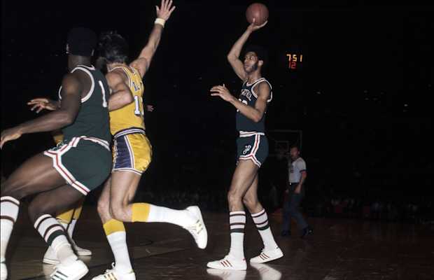 On this day in 1975: Kareem Abdul-Jabbar scores 50 against the
