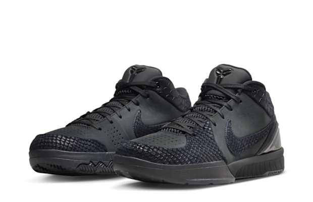 The Nike Kobe 4 'Black Mamba' Releases on Wednesday