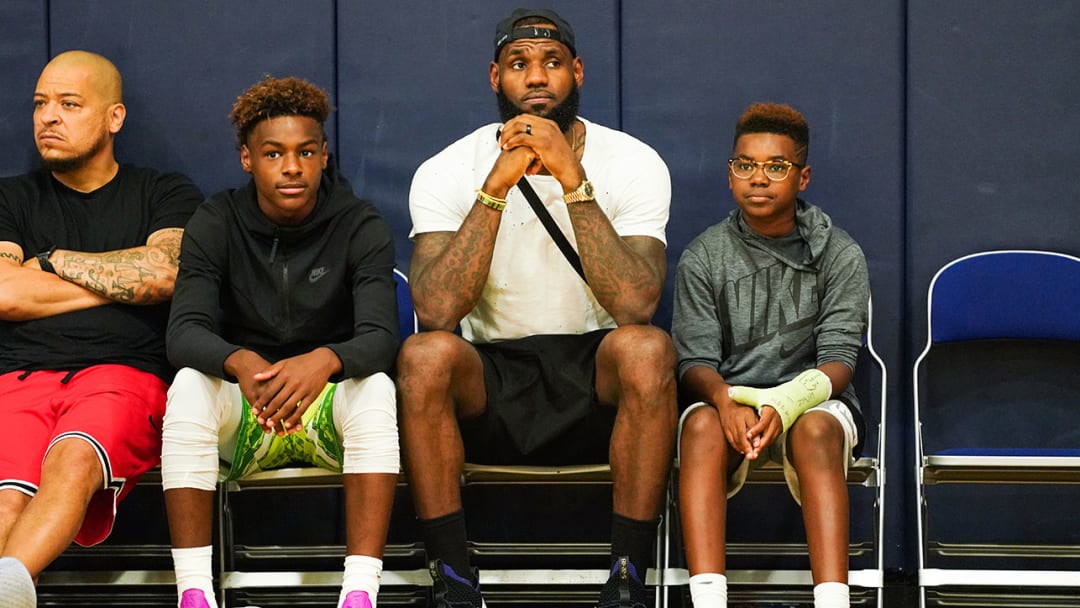 Report: LeBron James Jr. To Play At Crossroads HS in Santa Monica