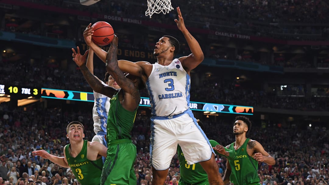 North Carolina seals out Oregon in final seconds to get back to national title game