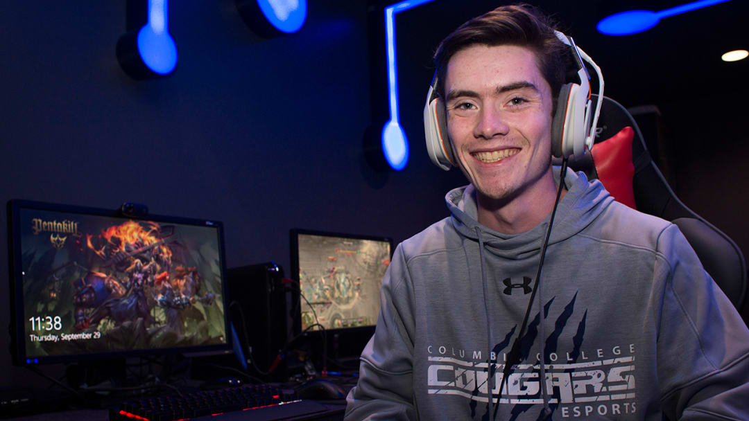 What it's like to be a varsity esports player