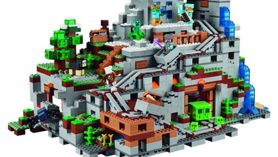 Check out how insanely big this new Lego Minecraft set is
