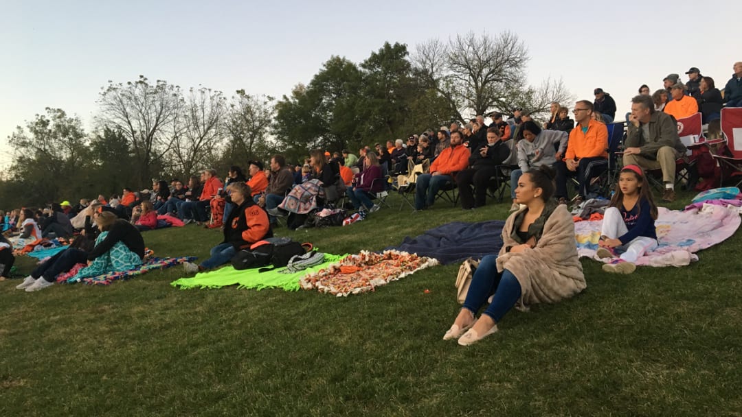Football in America: A Family Game in Minnesota