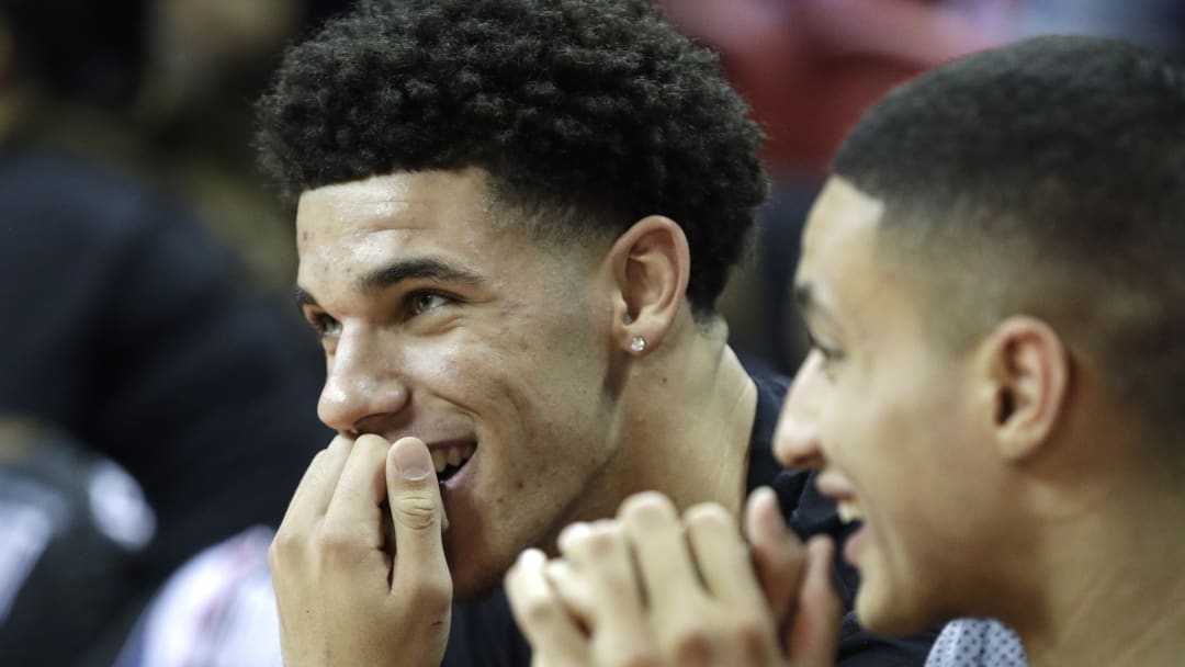 Lakers Rookie Lonzo Ball to Appear on 'Fuller House' Season 3