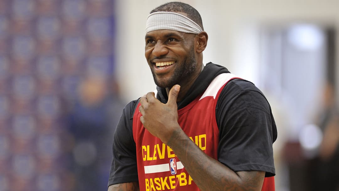 Strange over/under bets: LeBron subtweets, Ben Simmons games played and more