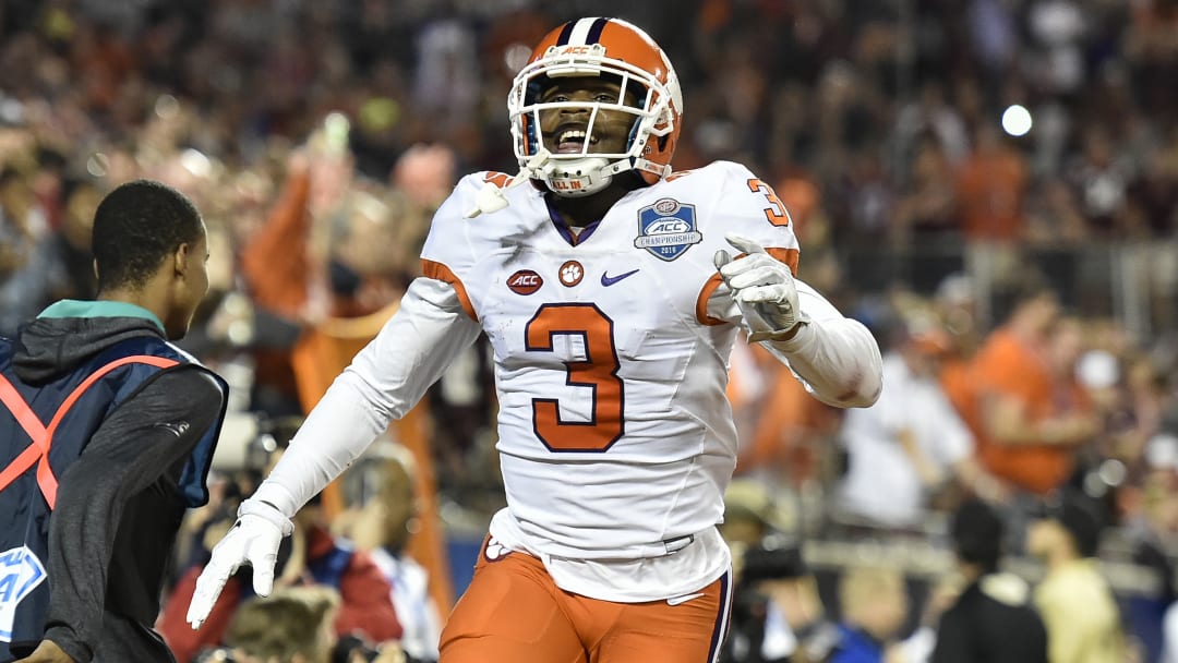 Clemson secures College Football Playoff spot with ACC championship victory