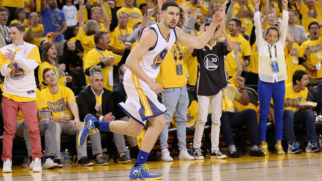 Klay Thompson splashing even more while Stephen Curry recovers