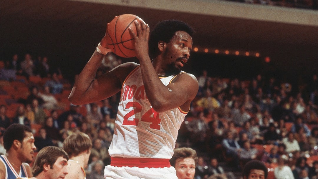 SI Vault: How Moses Malone became the game's best rebounder
