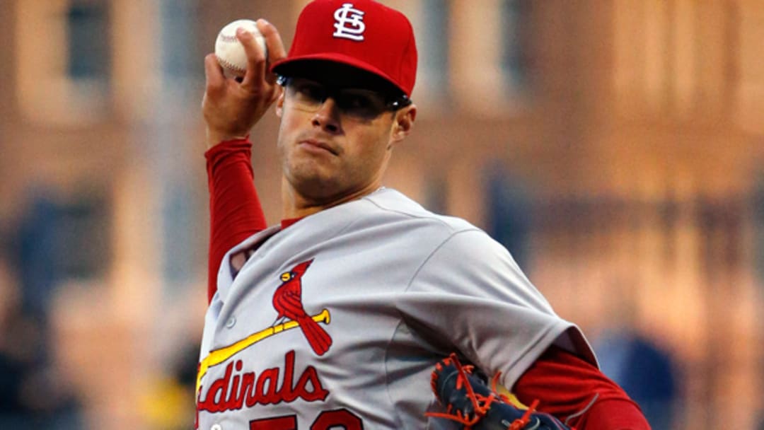 Cardinals starter Joe Kelly hits disabled list with strained hamstring