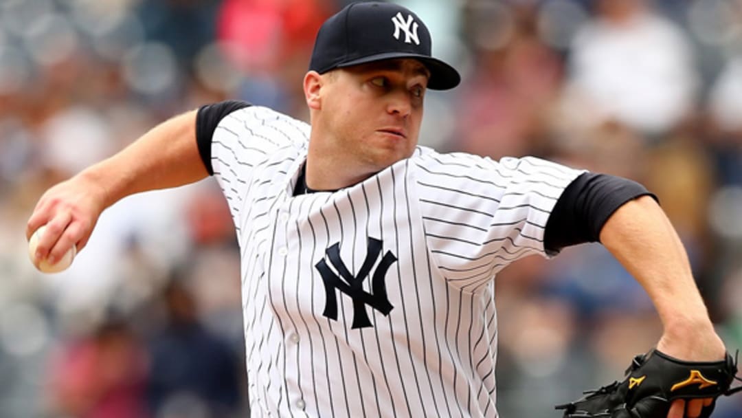 Yankees place Shawn Kelley on disabled list, recall Zoilo Almonte