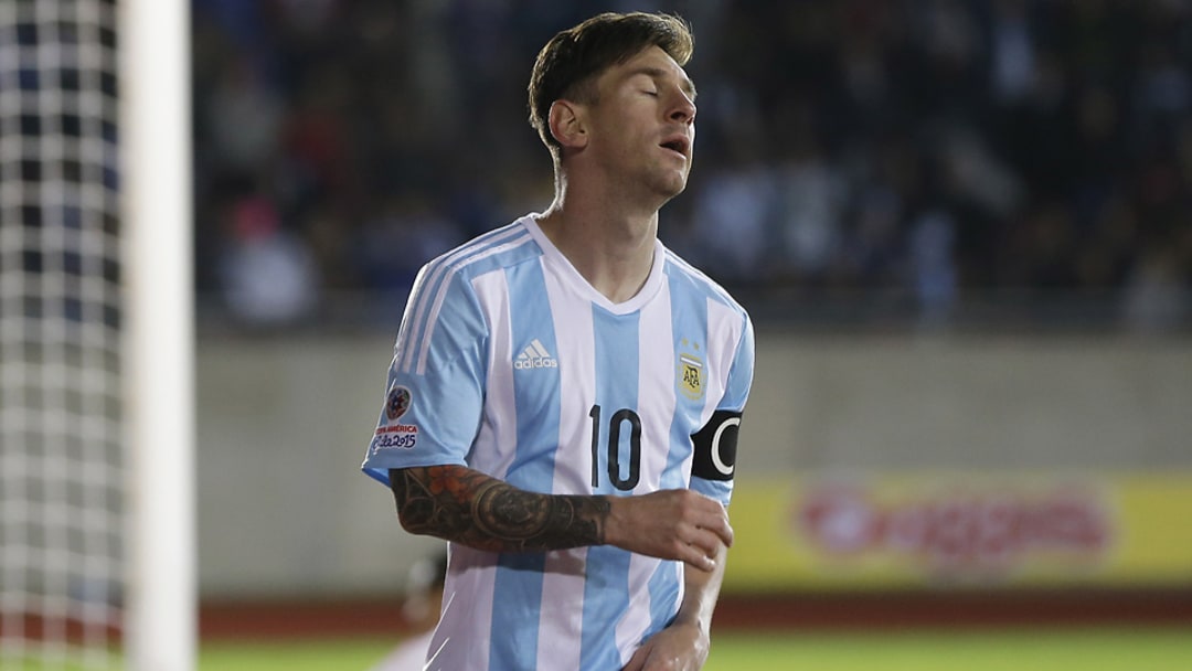 Paraguay's stunning rally adds more pressure on Lionel Messi, Argentina