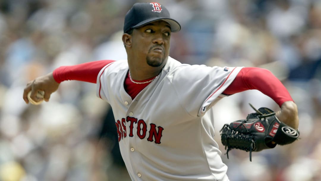Book excerpt: Pedro Martinez talks 2003 season, rivalry with Yankees