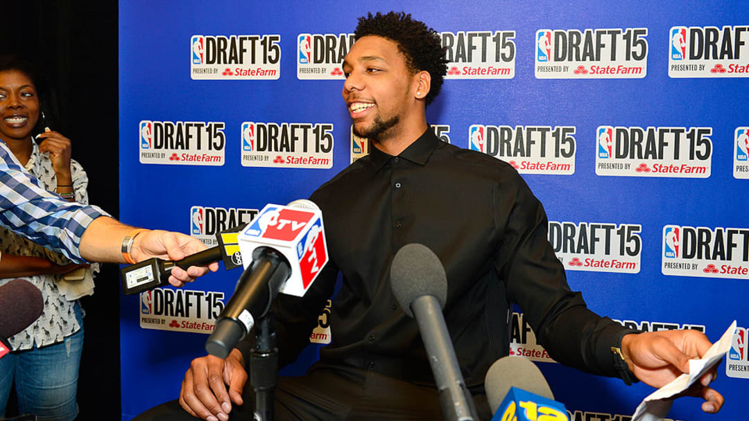 Sights and Sounds: Brownies and more from NBA draft media day