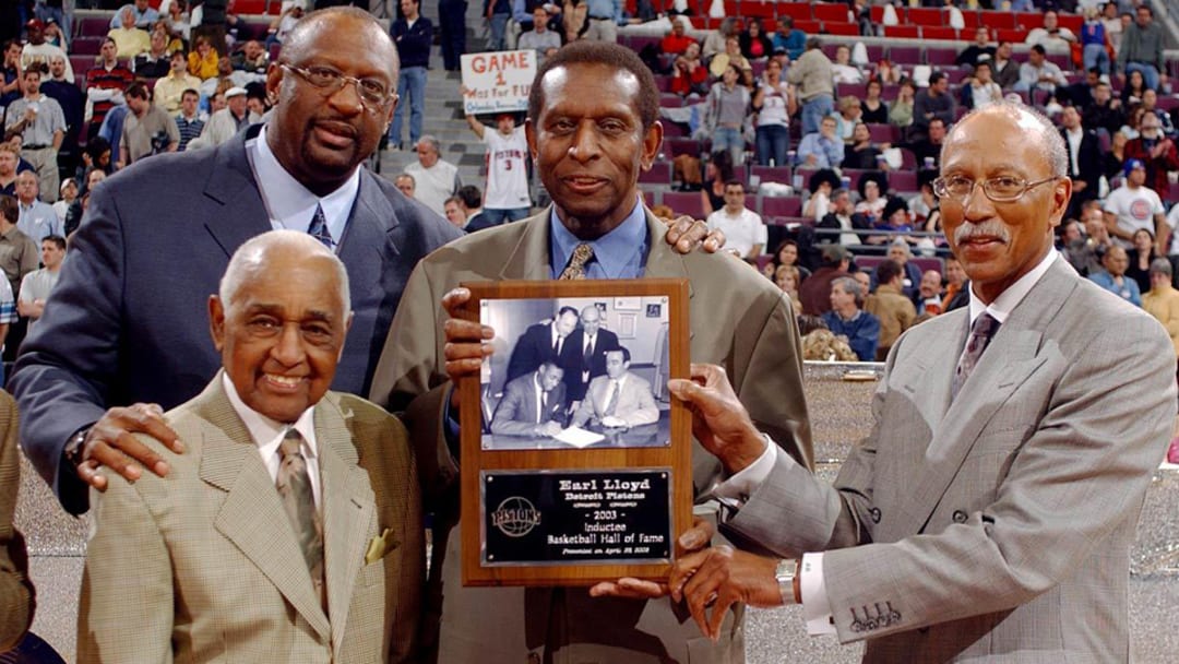 Do You Know Me? Few recall Earl Lloyd was the first black NBA player