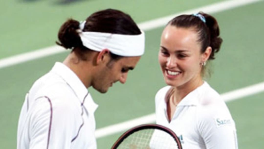 Federer, Hingis in talks for 2012 Olympics