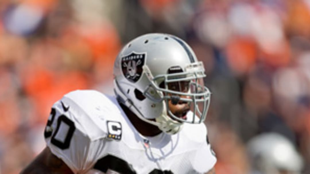 NFL Week 6 Med Check: Charles, Vick, Gonzalez among upgrades