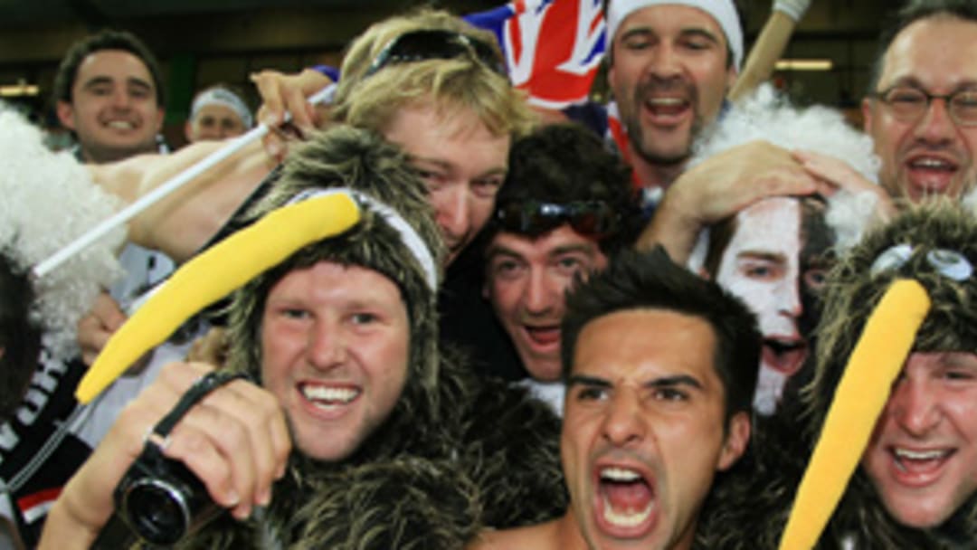 New Zealand fans rejoice after draw with defending champ Italy