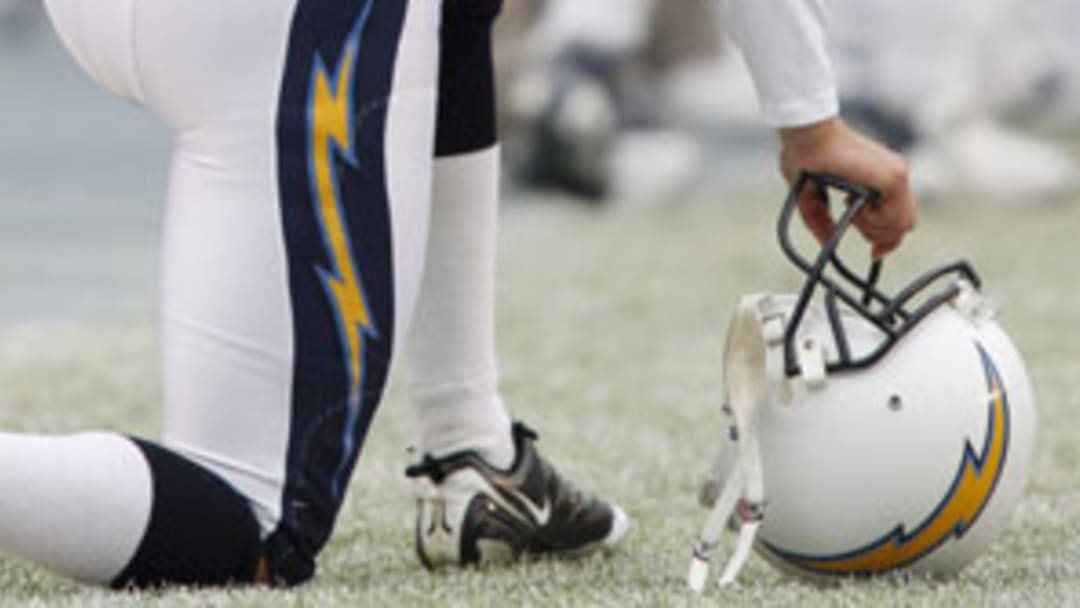 Chargers' Kaeding explains lonely life of kicker, looks to rebound