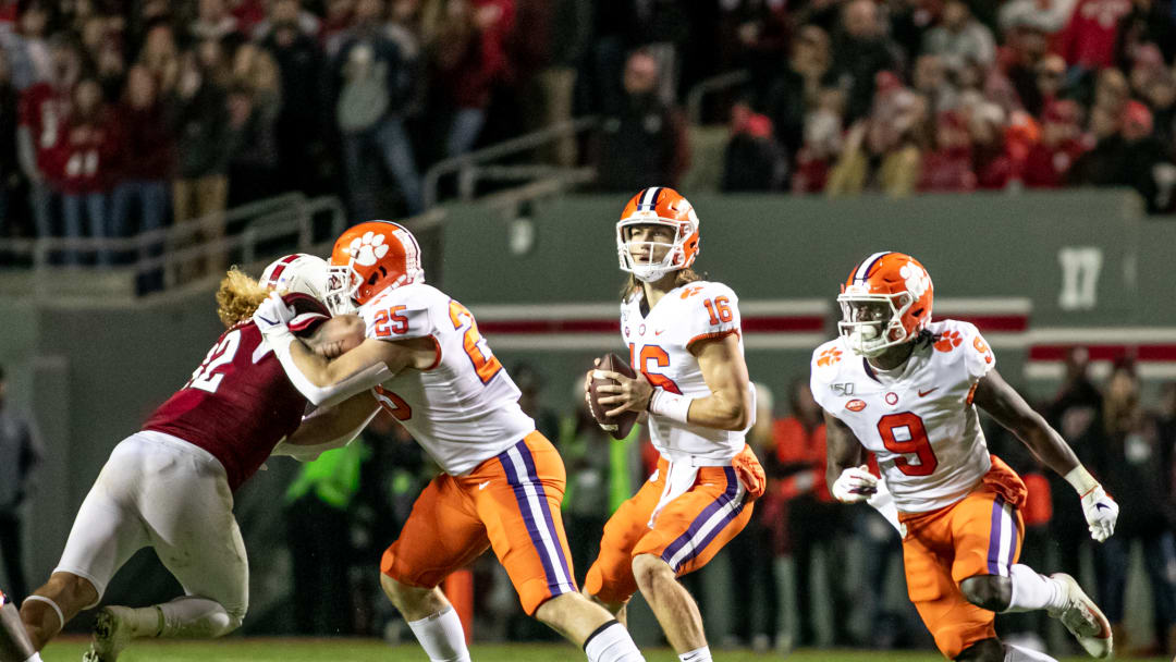 Lawrence: Offense Making Strides Each Week