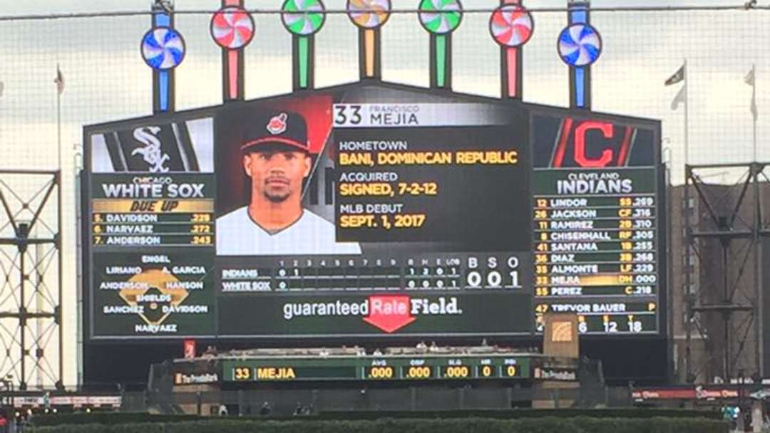 Fan Photos From Cleveland Indians 12th Straight Victory Today In Chicago