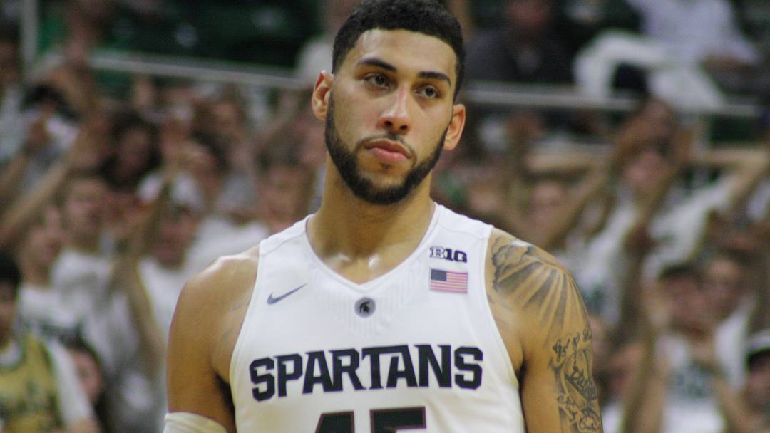 Frustrated Tom Izzo Leads His Spartans To Wooden Legacy Championship with 77-64 Win Over Providence